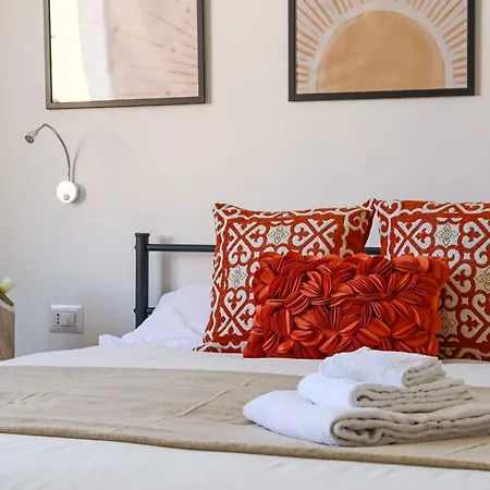 Residenza Lucano - Red Apartment